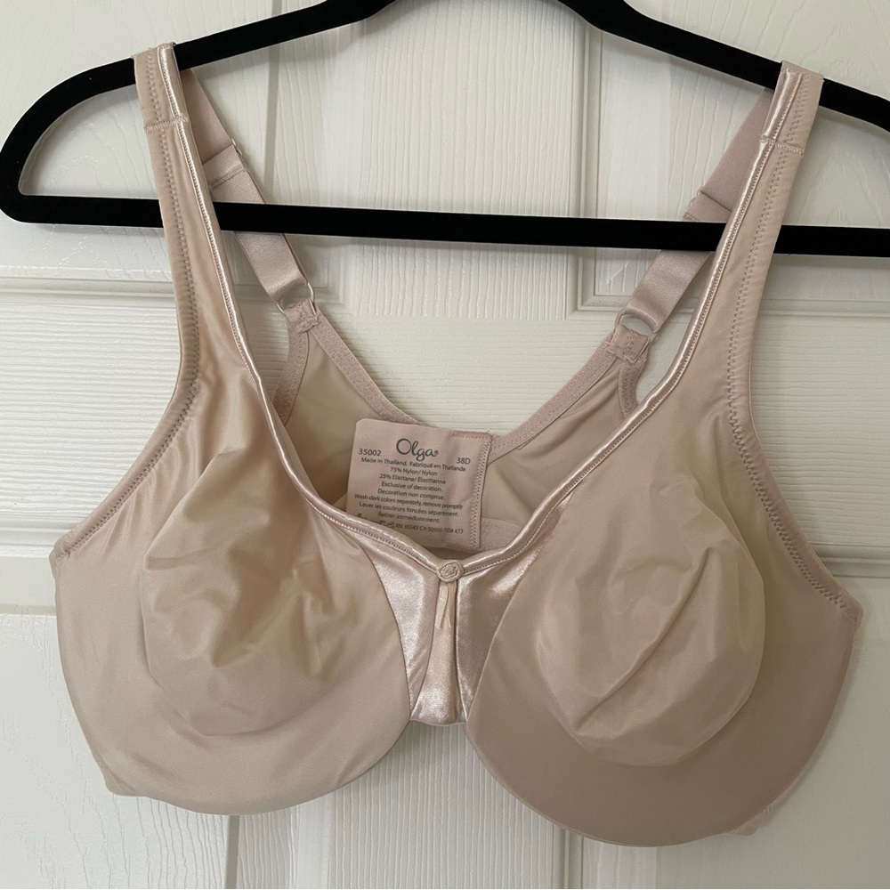 Olga Signature Support Satin Underwire Bra — Full Coverage